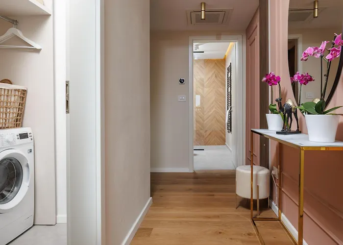 Eleni Rezidence * בראשוב